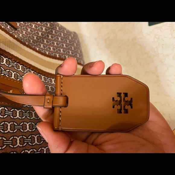 Item sold - Picture 7 of 8